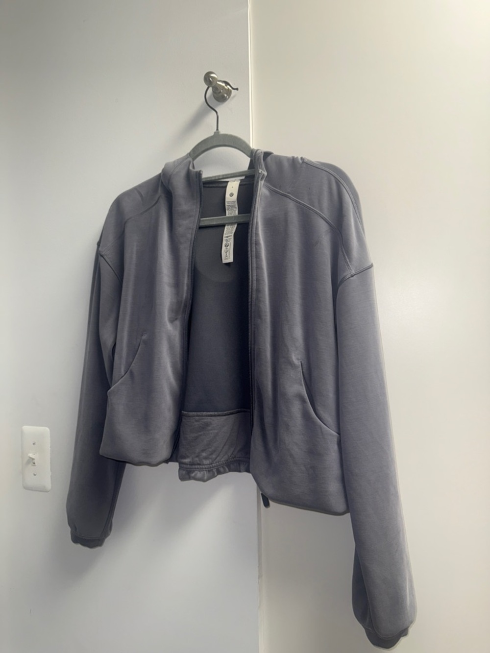 lululemon Softstreme Full-Zip Hoodie NEW (never worn)